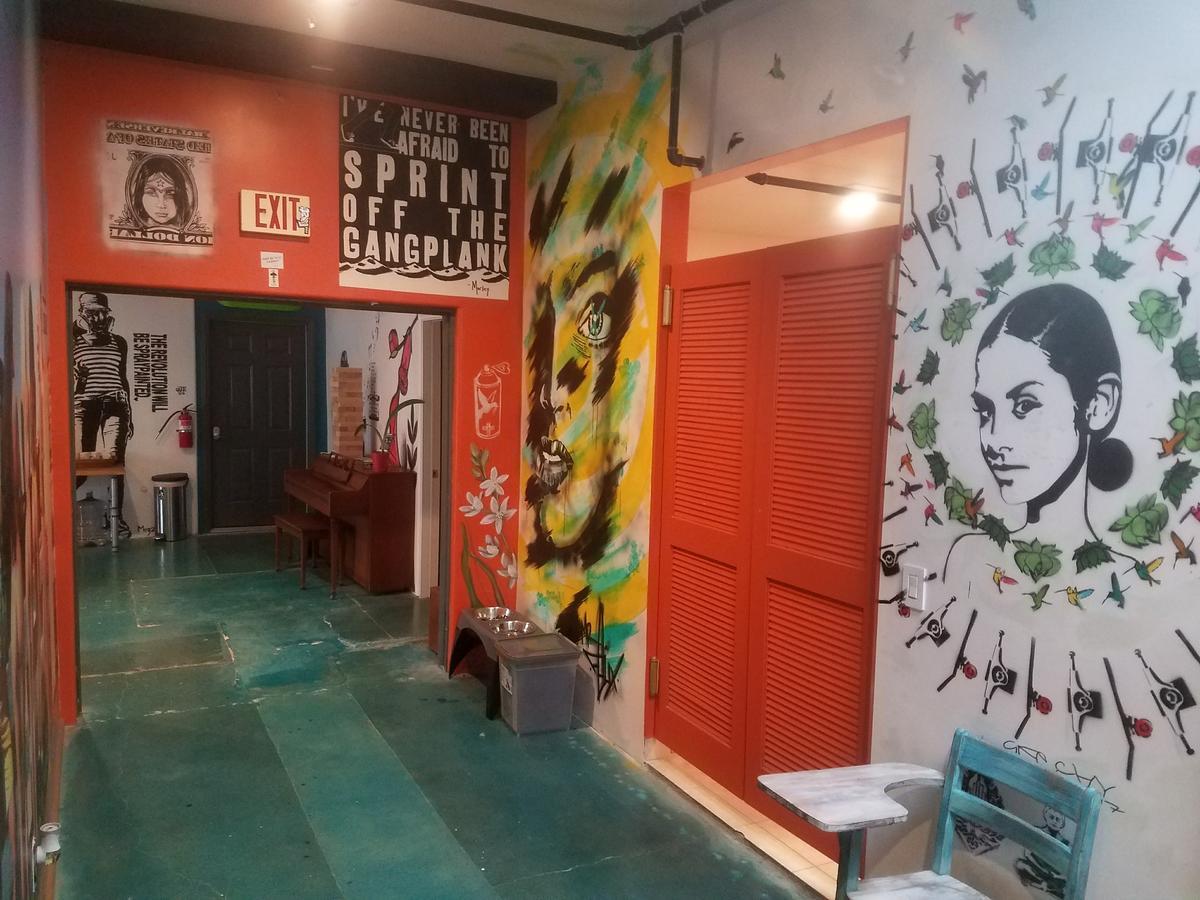 House Of Trestles Hostel San Clemente Exterior photo