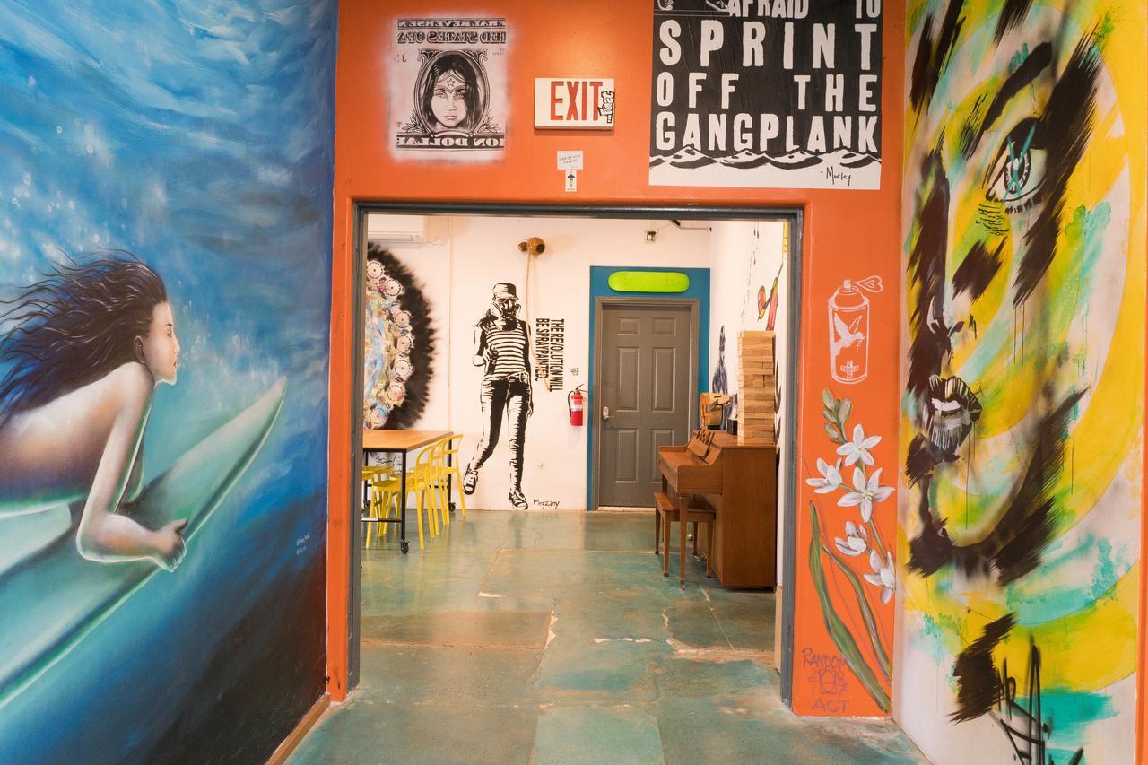 House Of Trestles Hostel San Clemente Exterior photo